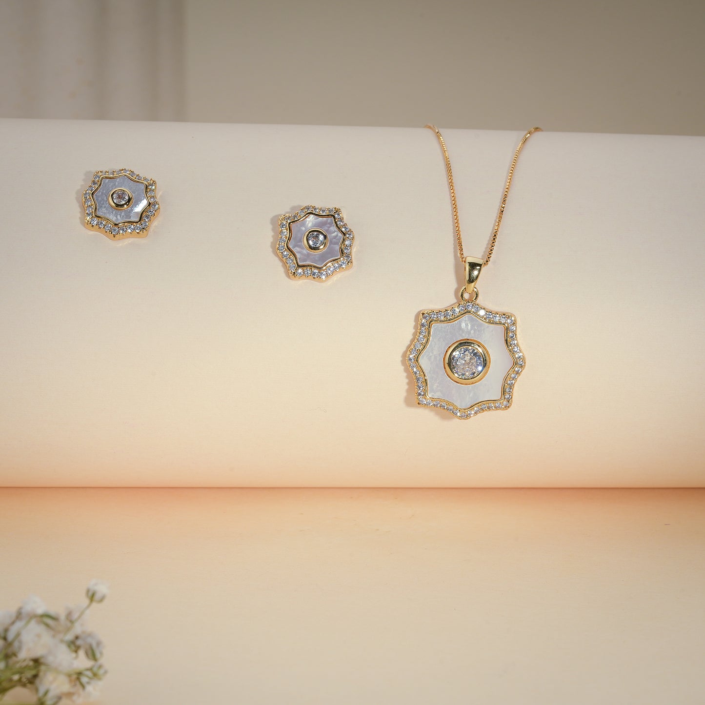 Celeste Floral Pearl Pendant Set