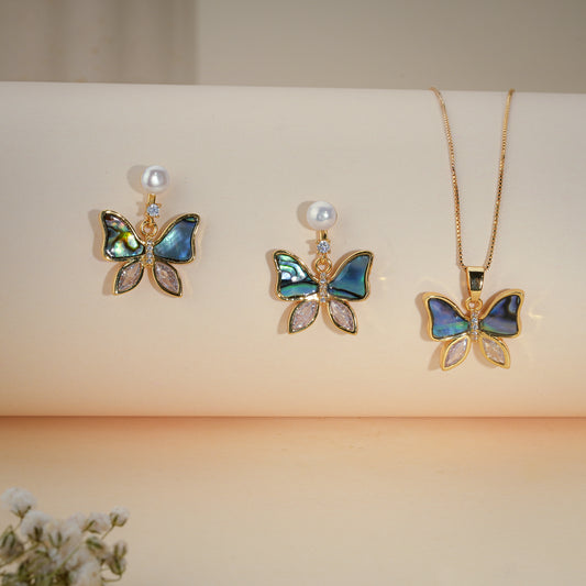 Aurora Butterfly Pearl Pendant Set