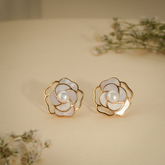 Mother of Pearl Floral Stud Earrings – Anti Tarnish Gold Plated