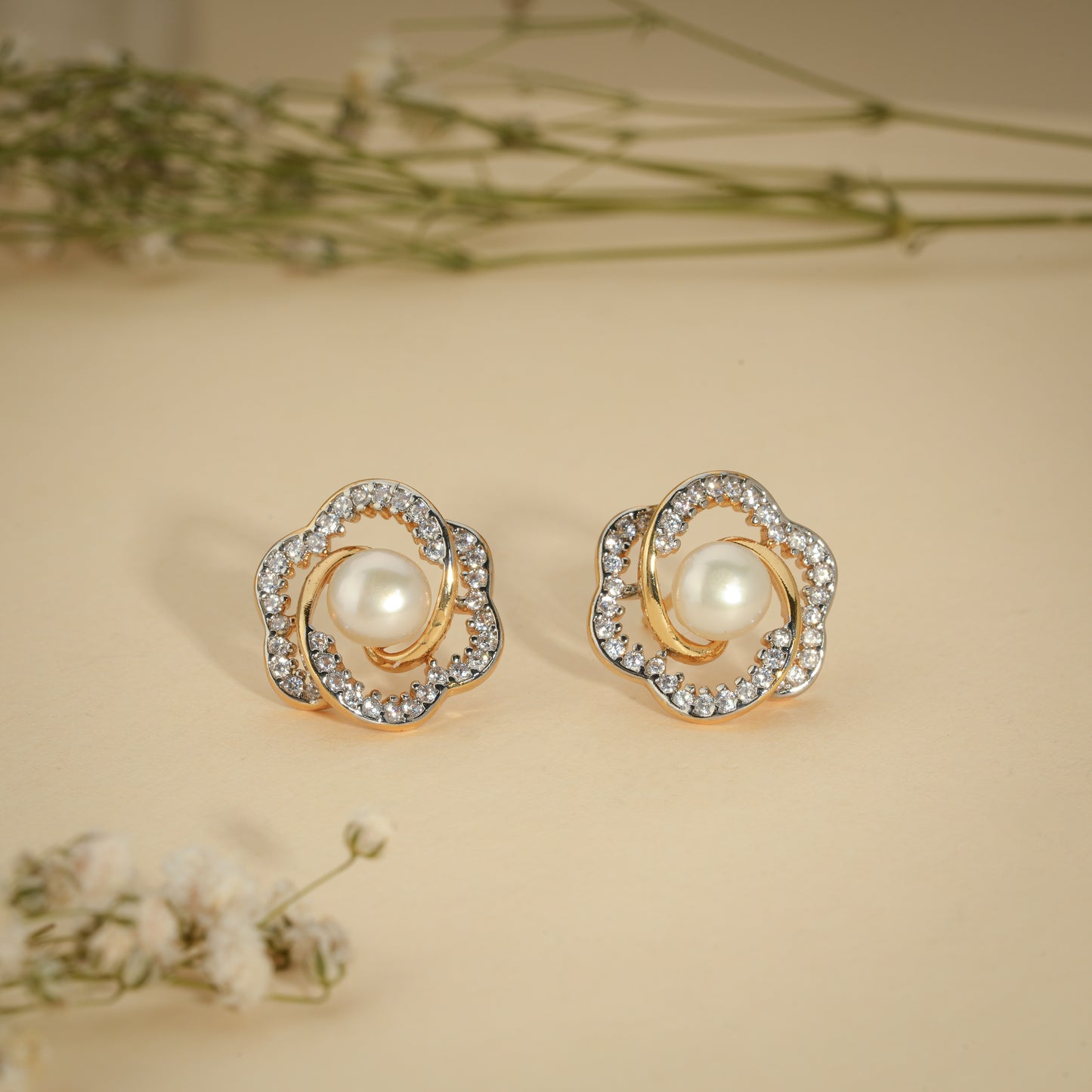 Pearl Bloom Halo Stud Earrings – 18K Gold Plated Anti-Tarnish Earrings