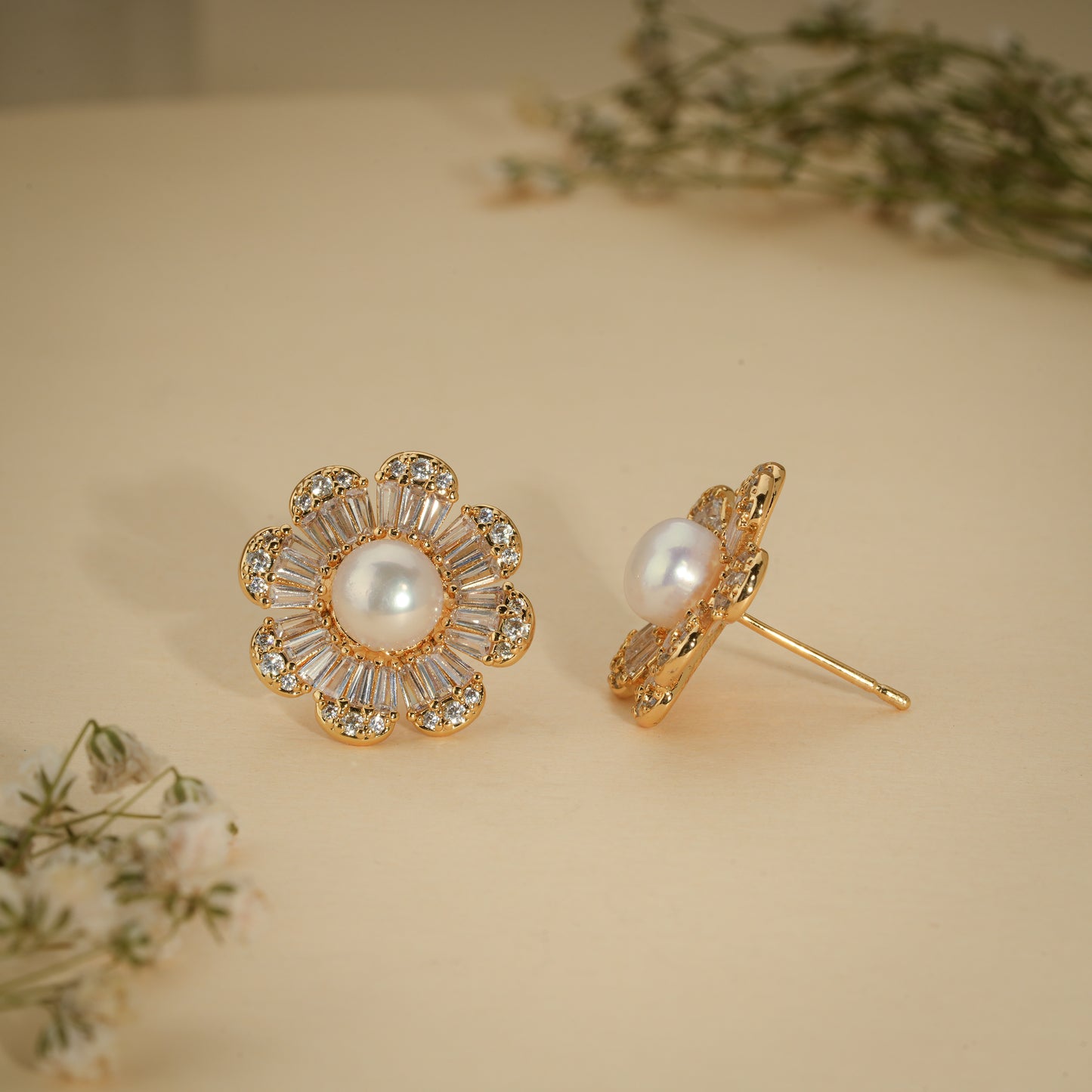 Radiant Pearl Bloom Stud Earrings – 18K Gold Plated Anti-Tarnish Earrings