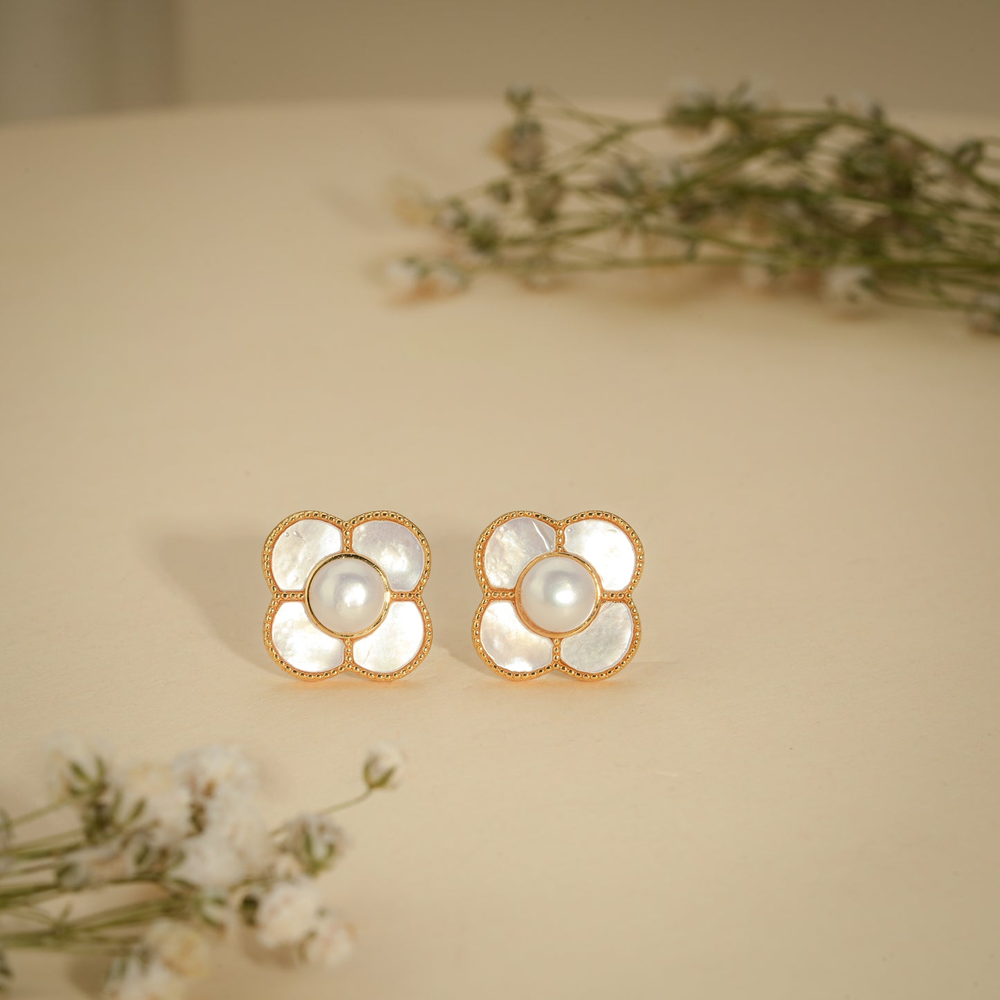 Pearl Clover Stud Earrings – 18K Gold Plated Anti-Tarnish Earrings