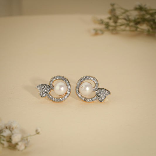 Pearl Heart Halo Stud Earrings – 18K Gold Plated Anti-Tarnish Earrings