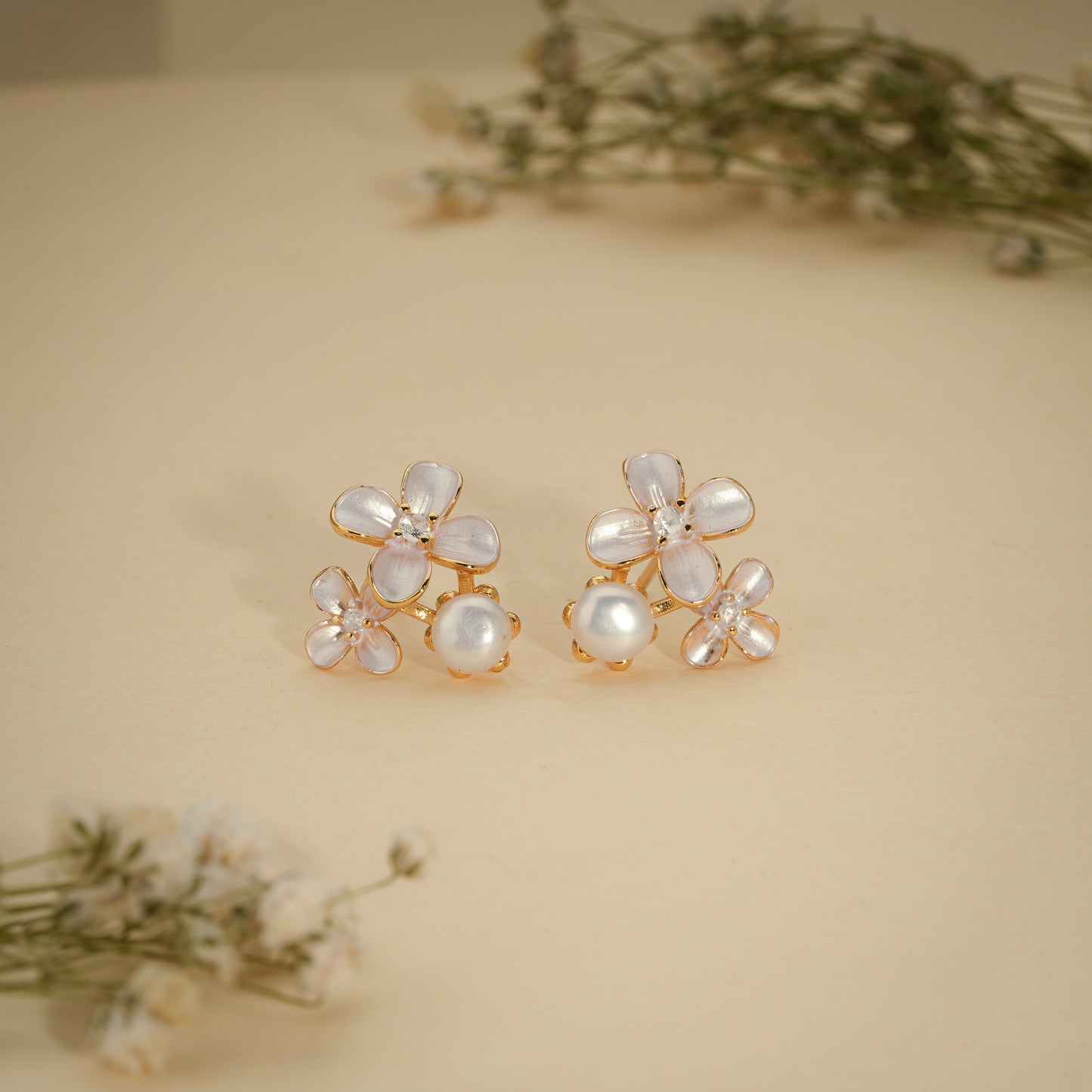 Pearl Blossom Floral Stud Earrings – 18K Gold Plated Anti-Tarnish Earrings