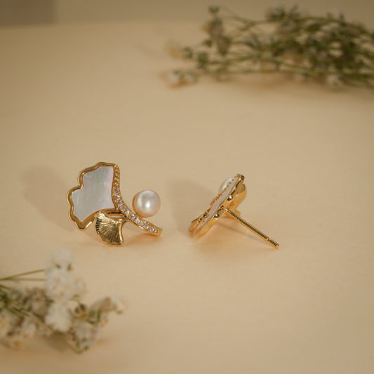 Pearl Ginkgo Leaf Stud Earrings – 18K Gold Plated Anti-Tarnish Earrings