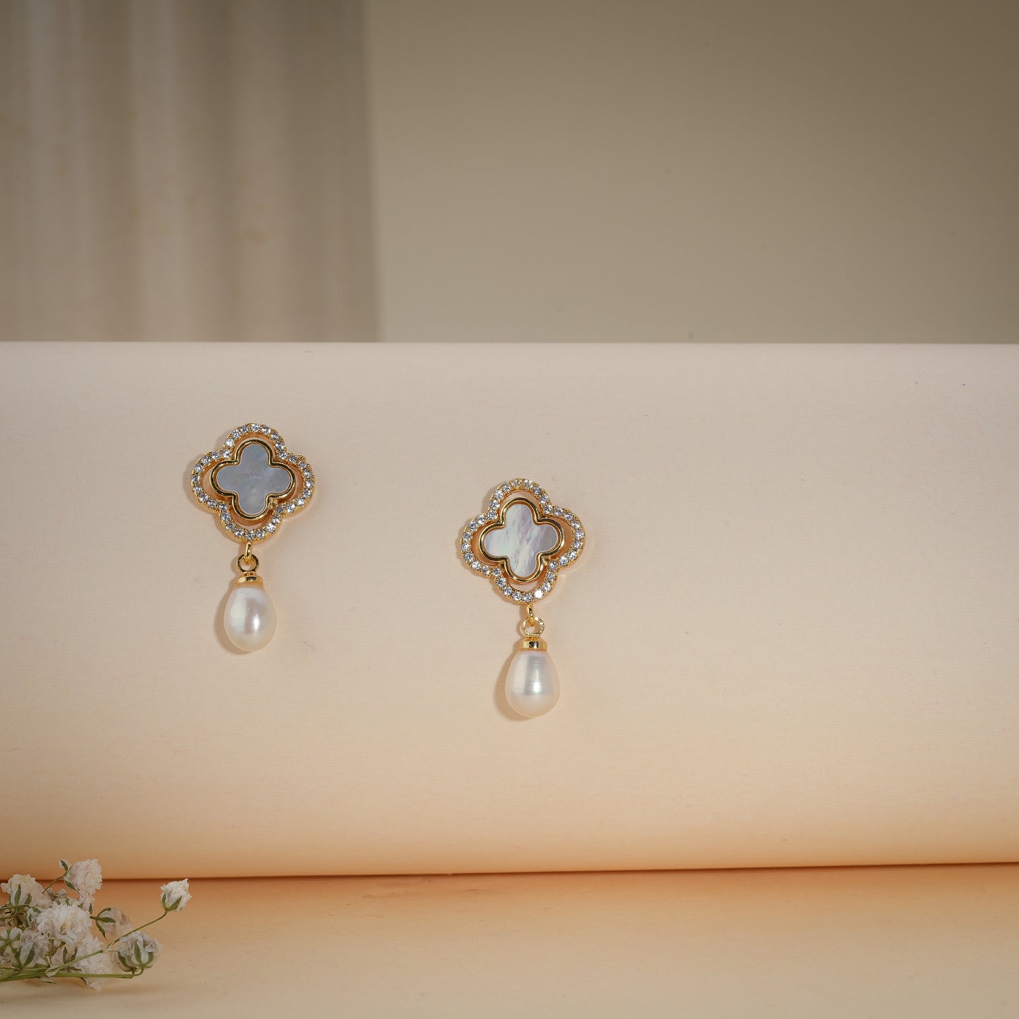 Pearl Clover Drop Earrings – 18K Gold Plated Anti-Tarnish Earrings