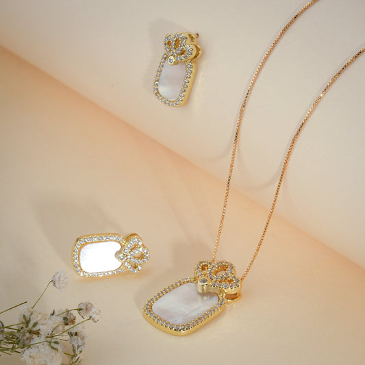 Royal Crown Pearl Pendant & Earrings Set