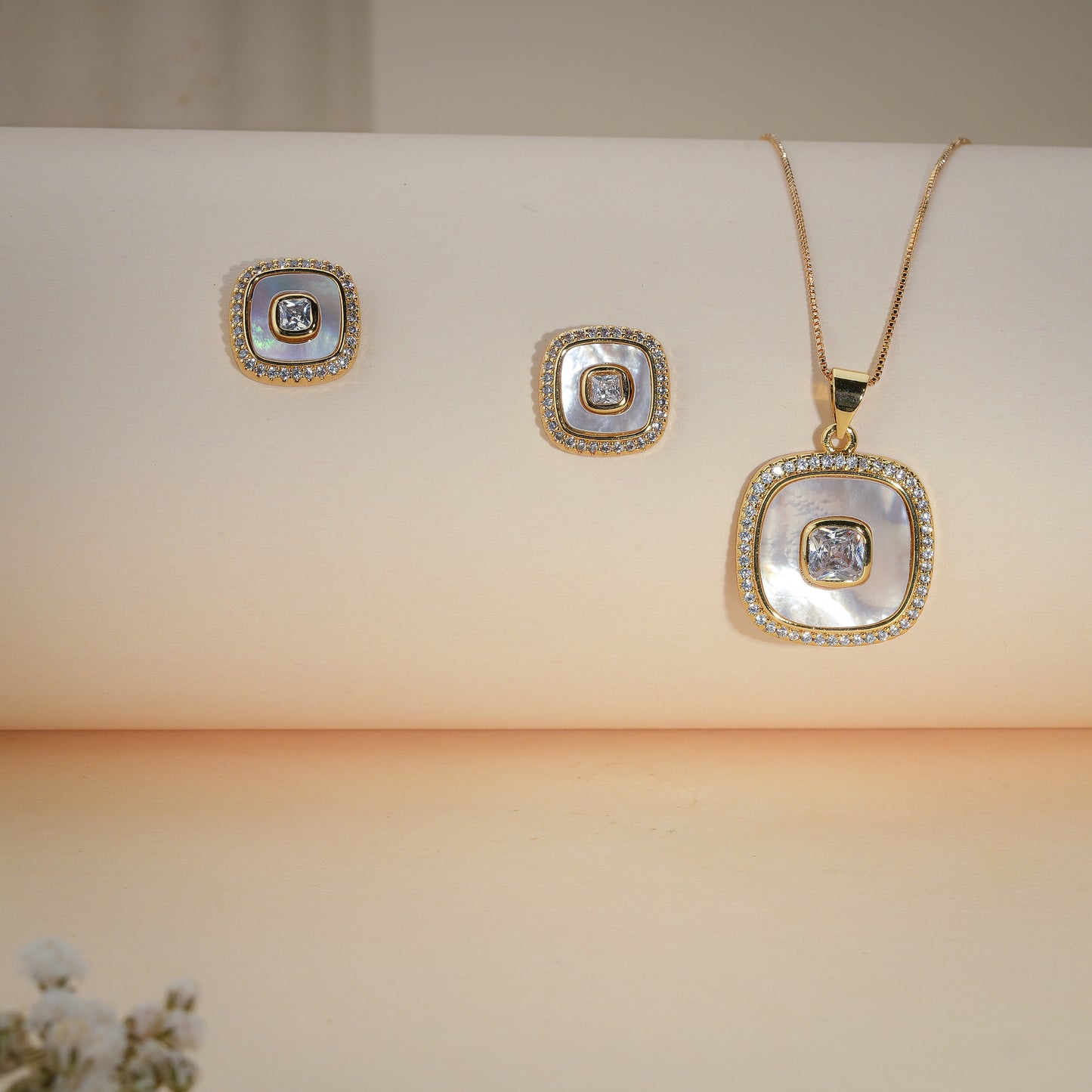 Elegant Mother of Pearl Cushion Pendant Necklace & Stud Earrings Set – Gold Plated Crystal Jewelry