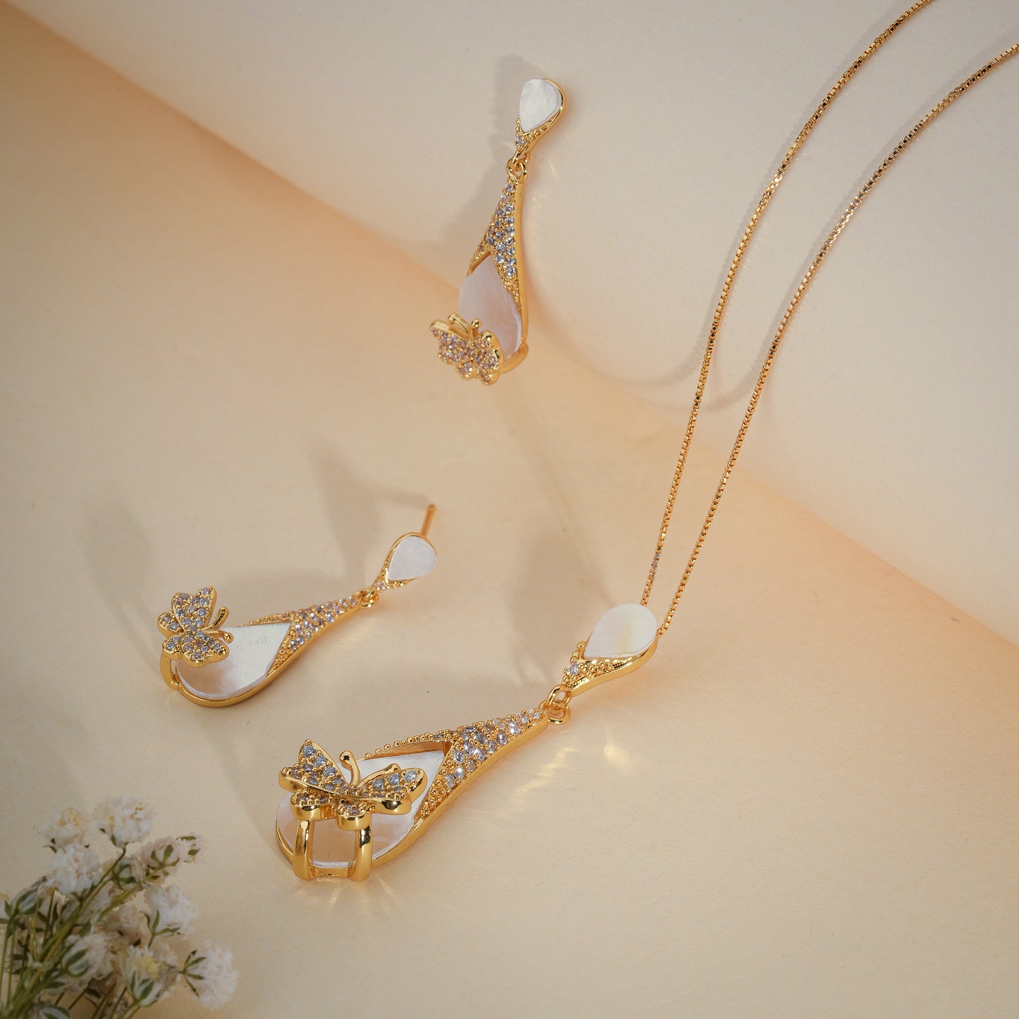 Elegant Butterfly Mother of Pearl Pendant Set with CZ – Gold Finish